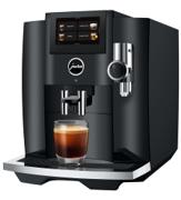 Jura S8 helautomatisk kaffemaskin i pianosort med capuccinatore frontvisning