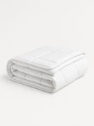 Helårsdyne Nattelyst Duvet Classic i økologisk bomull